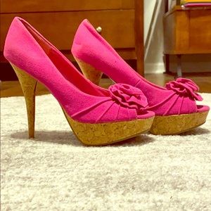 Bamboo Pink Peep Toe Flower Heels